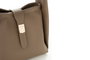 Vince Camuto Turin Bolso de Polipiel Color Visón Oscuro
